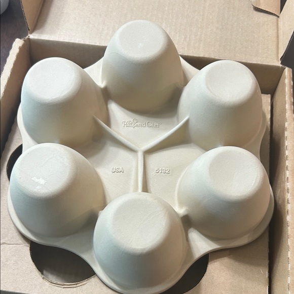 Pampered Chef Single Servings Pan - Tan - Picture 3 of 5